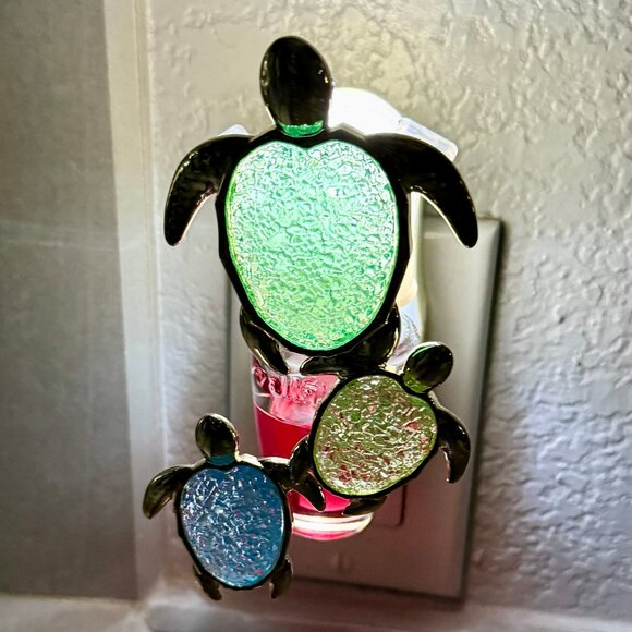 Bath & Body Works Other - Bath & Body Works Turtle Trio Adjustable Wallflowers Scent Control™ Nightlight